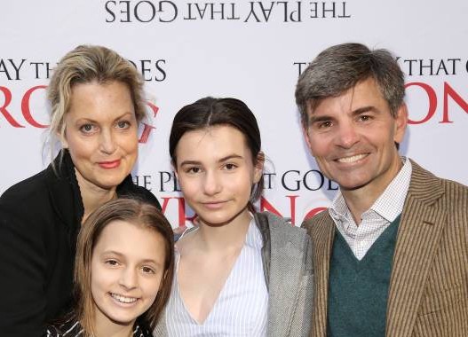 Image of the wife of George Stephanopoulos, Ali Wentworth and her family