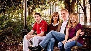 Image of Trey Gowdy with wife Terri Gowdy and kids Watson and Abigail