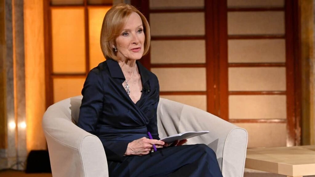 How Old is Judy Woodruff? Her Salary & Net Worth.